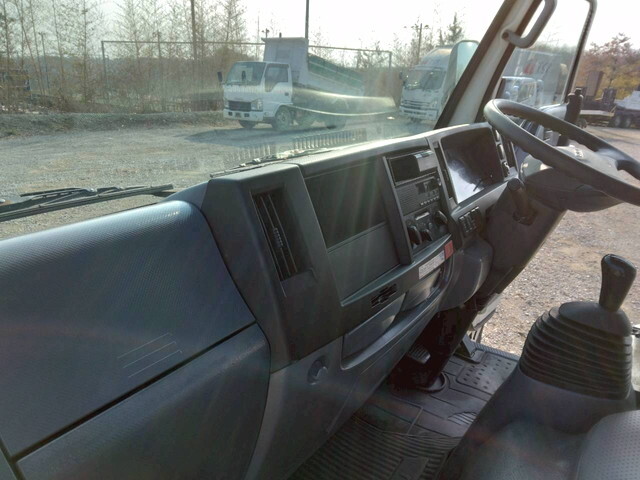 いすゞエルフ深ダンプ（土砂禁ダンプ）小型（2t・3t）[写真34]