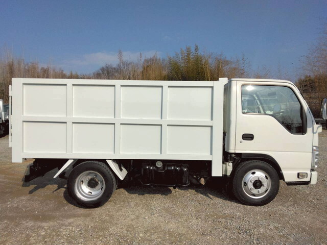 いすゞエルフ深ダンプ（土砂禁ダンプ）小型（2t・3t）[写真05]