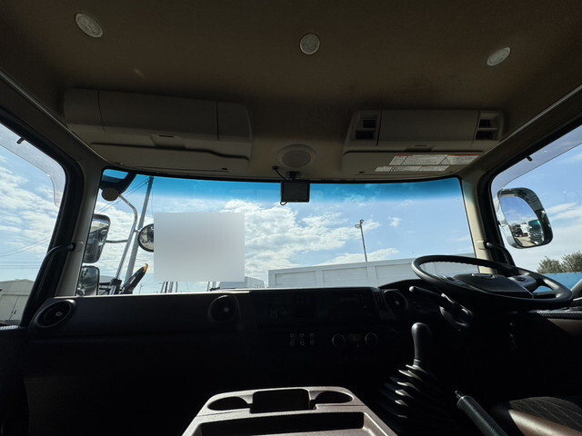 日野レンジャー冷凍車（冷蔵車）増トン（6t・8t）[写真12]