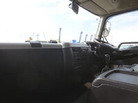 三菱ふそうファイターアルミウイング中型（4t）[写真15]