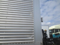 三菱ふそうファイターアルミウイング中型（4t）[写真18]