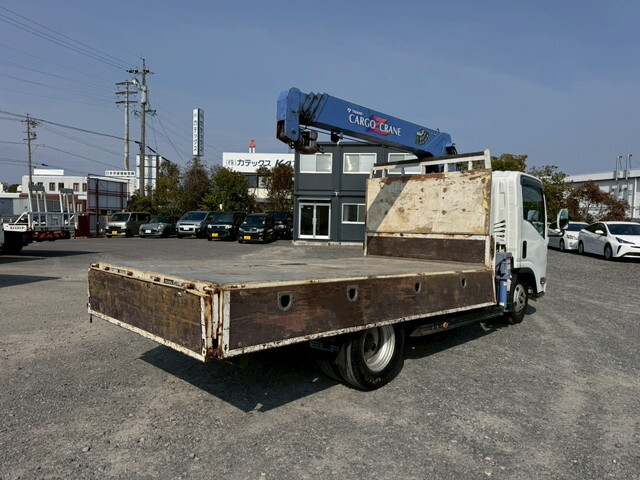 いすゞエルフクレーン4段小型（2t・3t）[写真02]