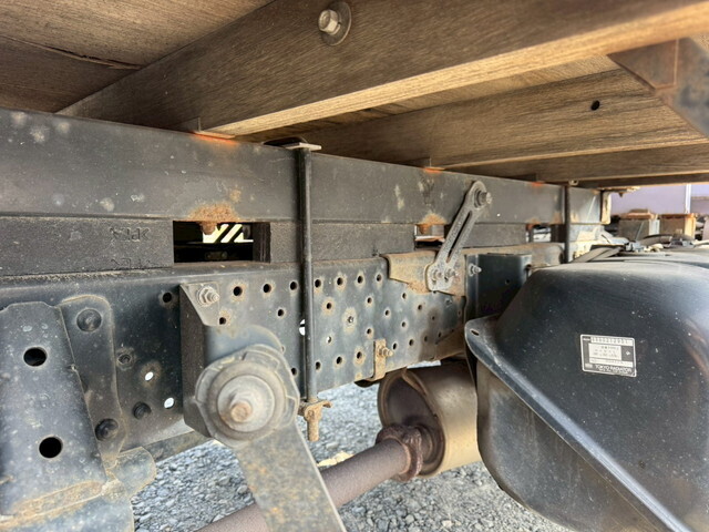 いすゞエルフクレーン4段小型（2t・3t）[写真29]