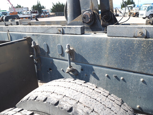 三菱ふそうスーパーグレートダンプ大型（10t）[写真26]