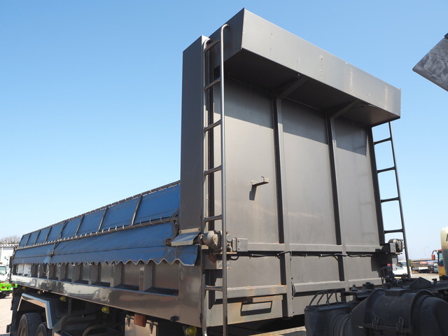 三菱ふそうスーパーグレートダンプ大型（10t）[写真30]