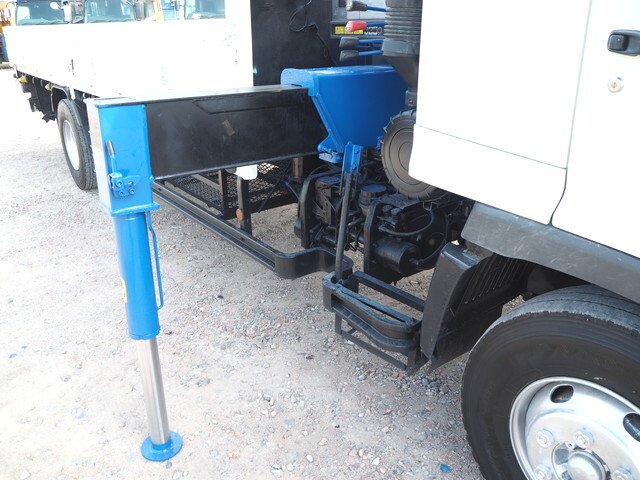 日野レンジャークレーン4段中型（4t）[写真10]