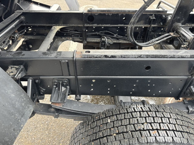 いすゞフォワードダンプ中型（4t）[写真26]