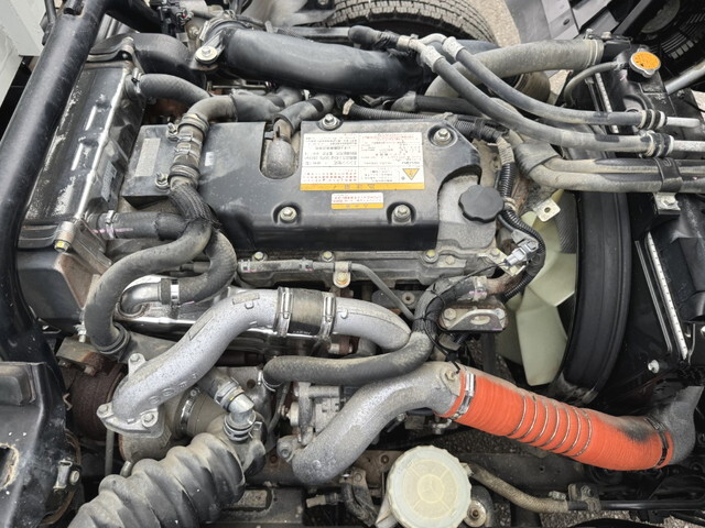 いすゞフォワードダンプ中型（4t）[写真34]