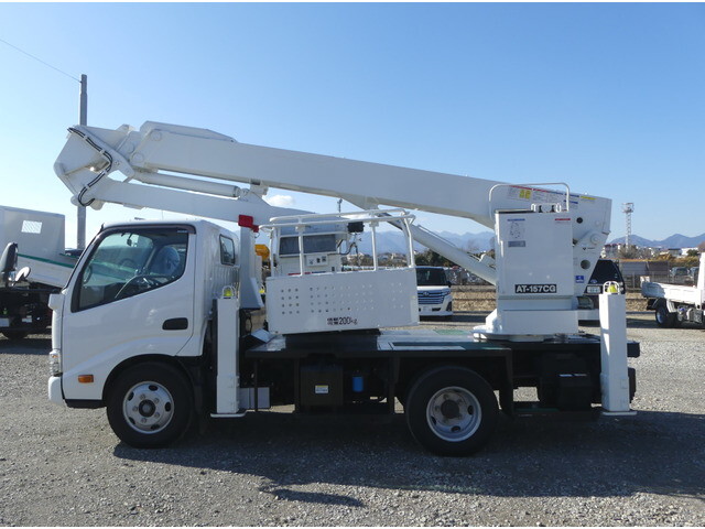 日野デュトロ高所作業車小型（2t・3t）[写真06]