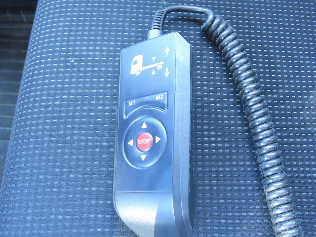 三菱ふそうファイターアルミウイング中型（4t）[写真26]