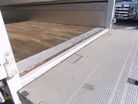 三菱ふそうファイターアルミウイング中型（4t）[写真32]