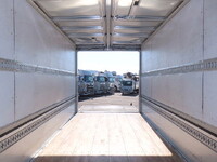 三菱ふそうファイターアルミウイング中型（4t）[写真35]