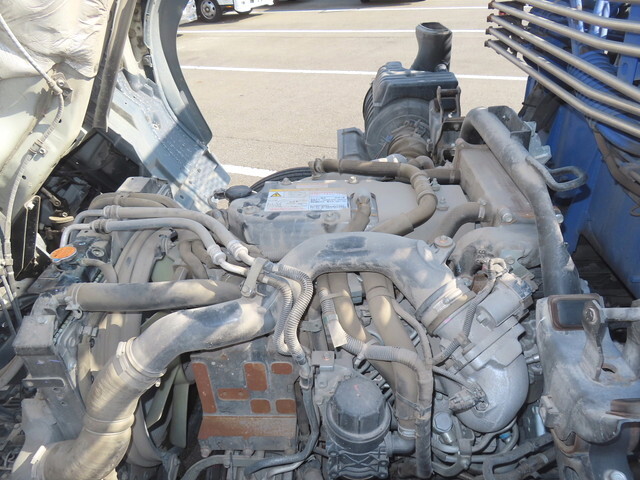 いすゞフォワードクレーン4段中型（4t）[写真14]