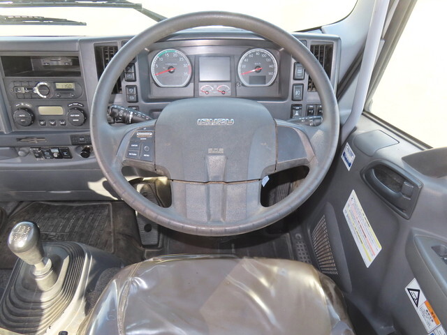 いすゞフォワードクレーン4段中型（4t）[写真21]