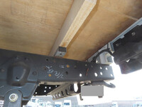 いすゞエルフ平ボディ小型（2t・3t）[写真11]