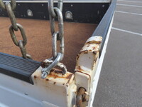 いすゞエルフ平ボディ小型（2t・3t）[写真27]