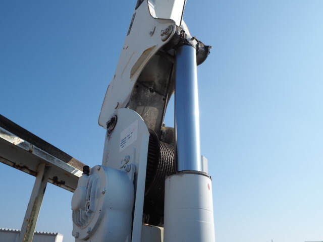 マツダタイタンクレーン3段小型（2t・3t）[写真11]