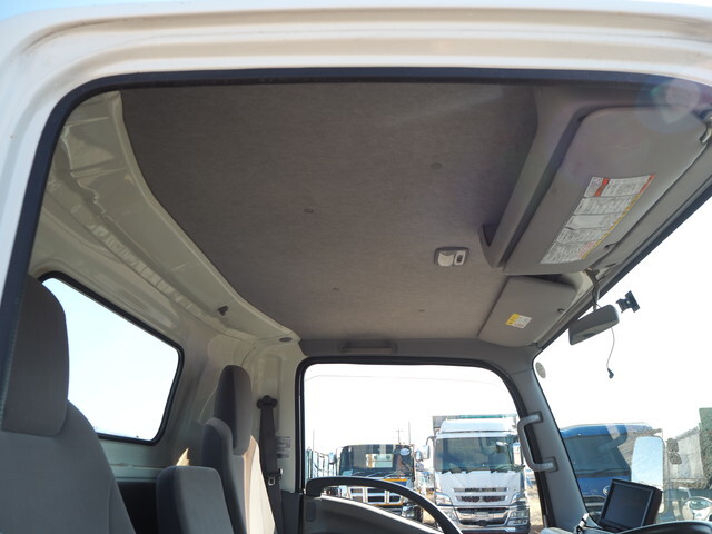 マツダタイタンクレーン3段小型（2t・3t）[写真33]