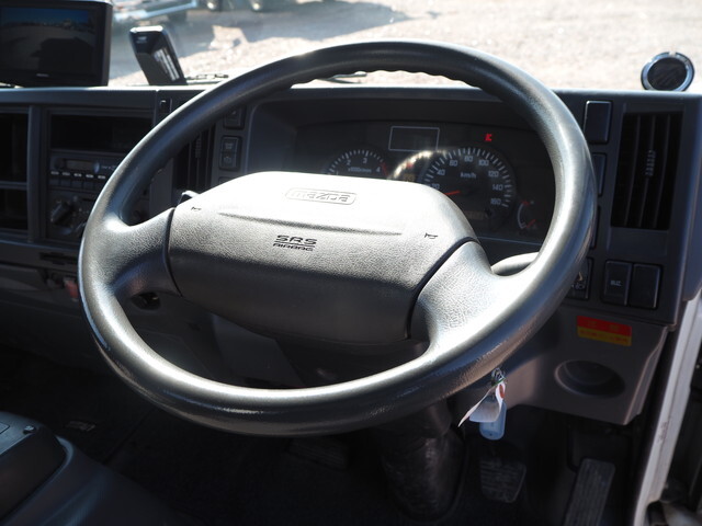 マツダタイタンクレーン3段小型（2t・3t）[写真35]