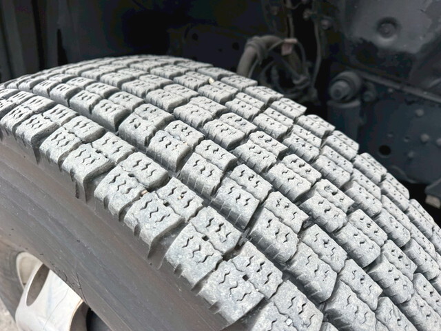 日野プロフィアアルミブロック大型（10t）[写真39]