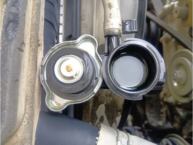 いすゞエルフダンプ小型（2t・3t）[写真20]