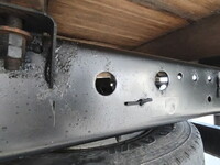 いすゞエルフ平ボディ小型（2t・3t）[写真10]