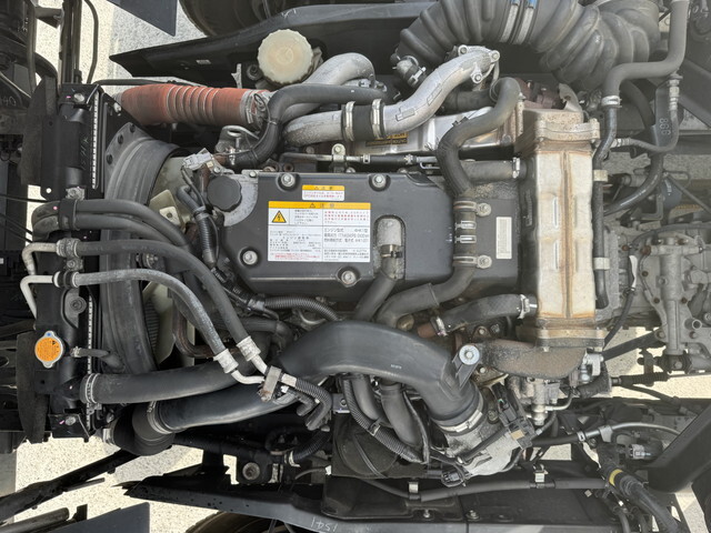 いすゞフォワードパネルウイング中型（4t）[写真19]