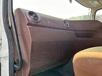 日野プロフィアアルミウイング大型（10t）[写真19]