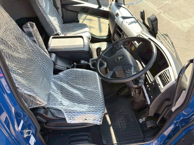 三菱ふそうファイタースクラップ運搬車増トン（6t・8t）[写真23]