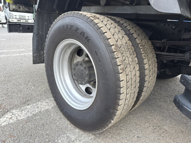 日野デュトロクレーン4段小型（2t・3t）[写真32]