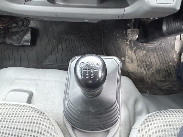 日野デュトロクレーン4段小型（2t・3t）[写真07]