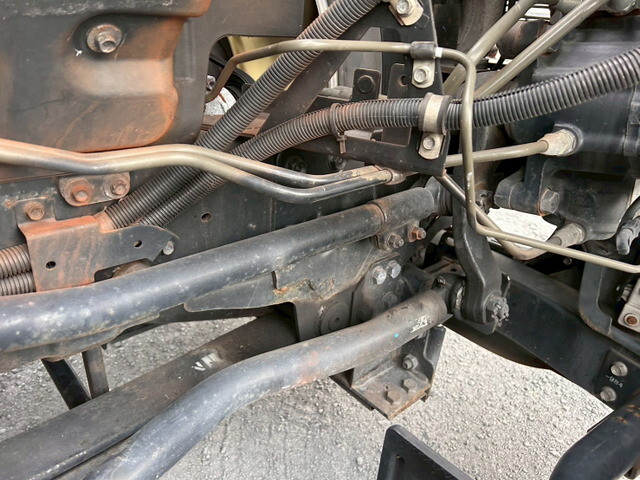 いすゞギガアルミウイング大型（10t）[写真38]