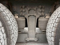 いすゞギガアルミウイング大型（10t）[写真41]