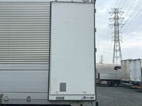 いすゞギガアルミウイング大型（10t）[写真17]