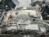 いすゞギガアルミウイング大型（10t）[写真19]