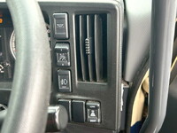 いすゞギガアルミウイング大型（10t）[写真27]