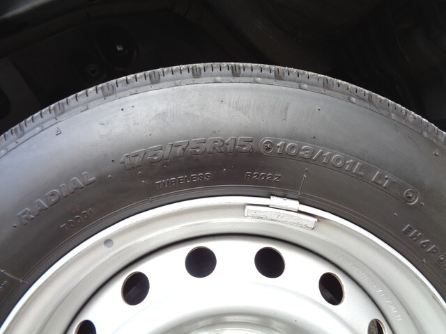 トヨタトヨエース平ボディ小型（2t・3t）[写真25]