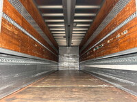 日野プロフィアアルミウイング大型（10t）[写真14]