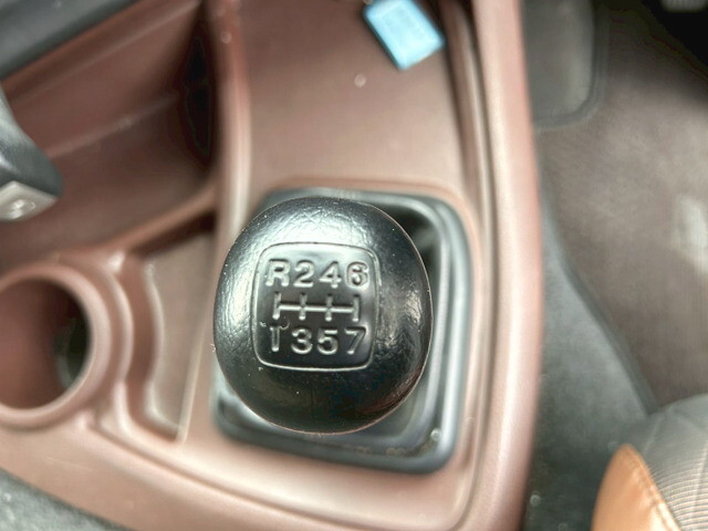 日野プロフィアアルミウイング大型（10t）[写真26]