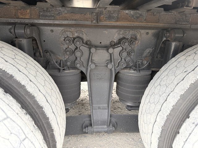 いすゞギガ冷凍車（冷蔵車）大型（10t）[写真29]