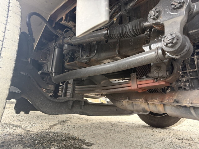 いすゞギガ冷凍車（冷蔵車）大型（10t）[写真30]