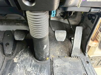 いすゞギガ冷蔵冷凍ウイング大型（10t）[写真21]