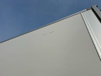 いすゞギガ冷蔵冷凍ウイング大型（10t）[写真09]