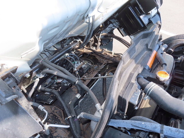 いすゞエルフクレーン6段小型（2t・3t）[写真13]