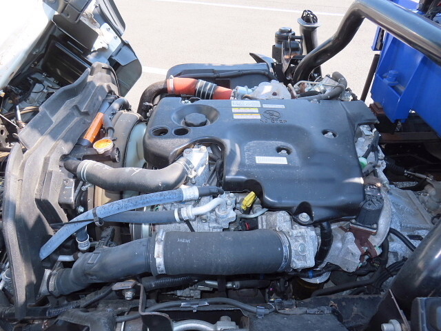 いすゞエルフクレーン6段小型（2t・3t）[写真15]