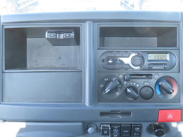 いすゞエルフクレーン6段小型（2t・3t）[写真23]