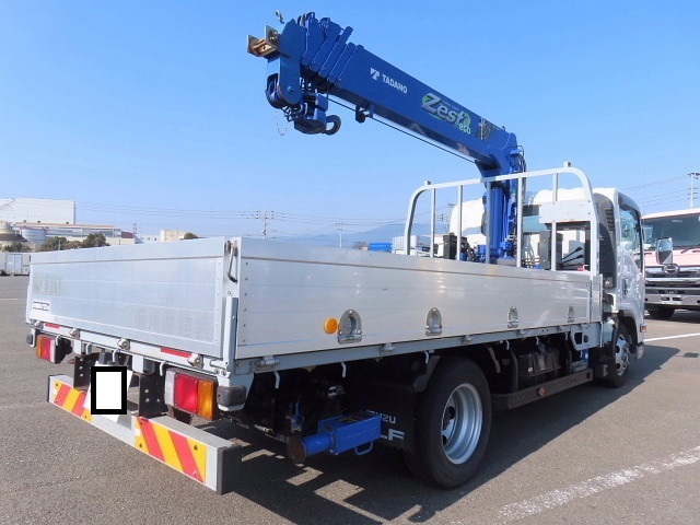 いすゞエルフクレーン6段小型（2t・3t）[写真05]