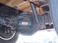 いすゞエルフクレーン6段小型（2t・3t）[写真09]