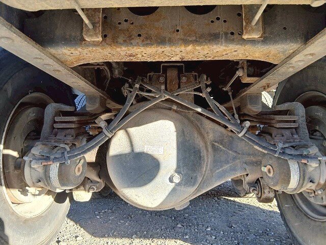 いすゞギガダンプ大型（10t）[写真14]