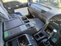 いすゞギガダンプ大型（10t）[写真32]